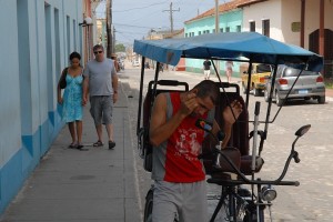 Allo specchio - Trinidad :: Cuba