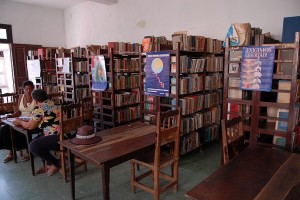 Biblioteca - Baracoa :: Cuba