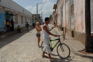 Bici pizza - Trinidad :: Cuba