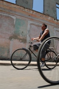 Bici - Cienfuegos :: Cuba