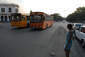 Bus in circolazione - L'Avana :: Cuba