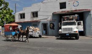 Camion - Holguin :: Cuba