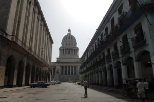 Capitolio in fondo - L'Avana :: Cuba