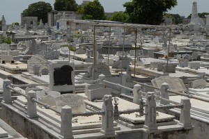 Cimitero - L'Avana :: Cuba