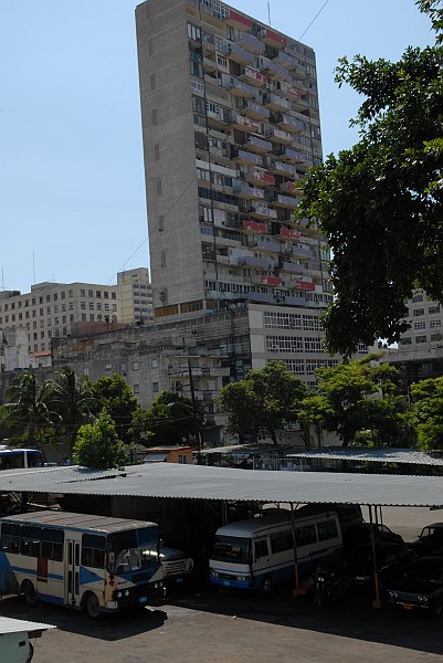 Deposito bus - L'Avana :: Cuba