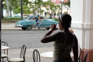 Donna al bar - Cienfuegos :: Cuba