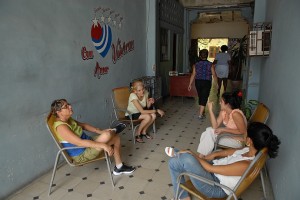 Donne conversando - Camaguey :: Cuba