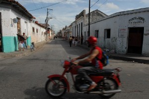 Moto - Santa Clara :: Cuba