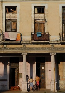 Palazzo sul malecon - L'Avana :: Cuba