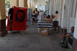 Souvenirs - Cienfuegos :: Cuba