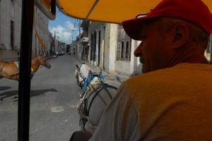 Sul carro - Santa Clara :: Cuba